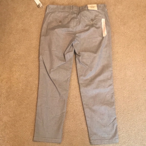 NWT Gap pants - Picture 4 of 7